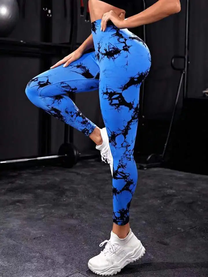 CurveLuxe™ Push-Up Leggings
