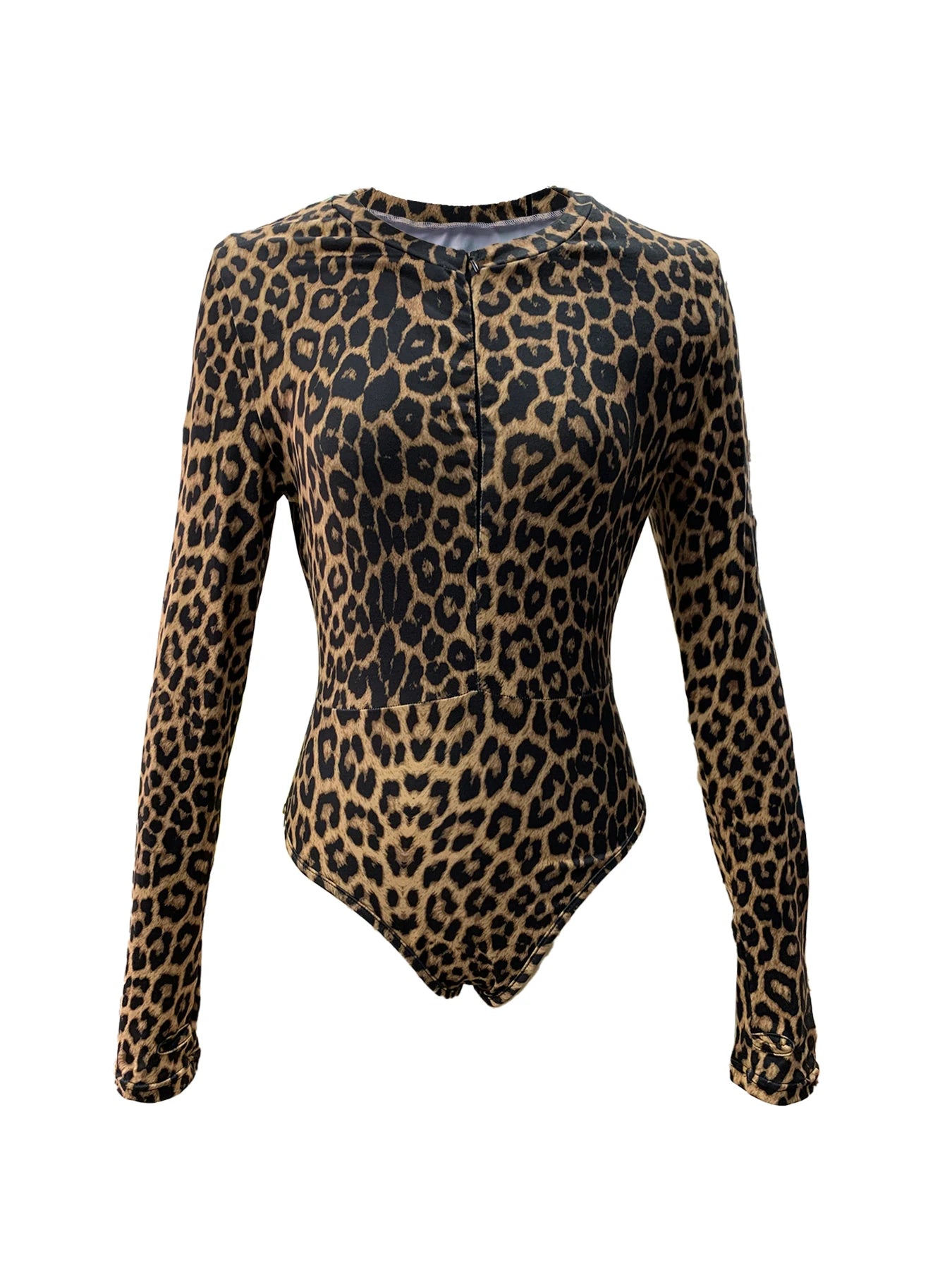 Savage Chic – V-Neck Leopard Romper