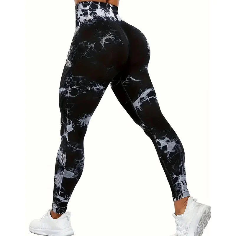 CurveLuxe™ Push-Up Leggings