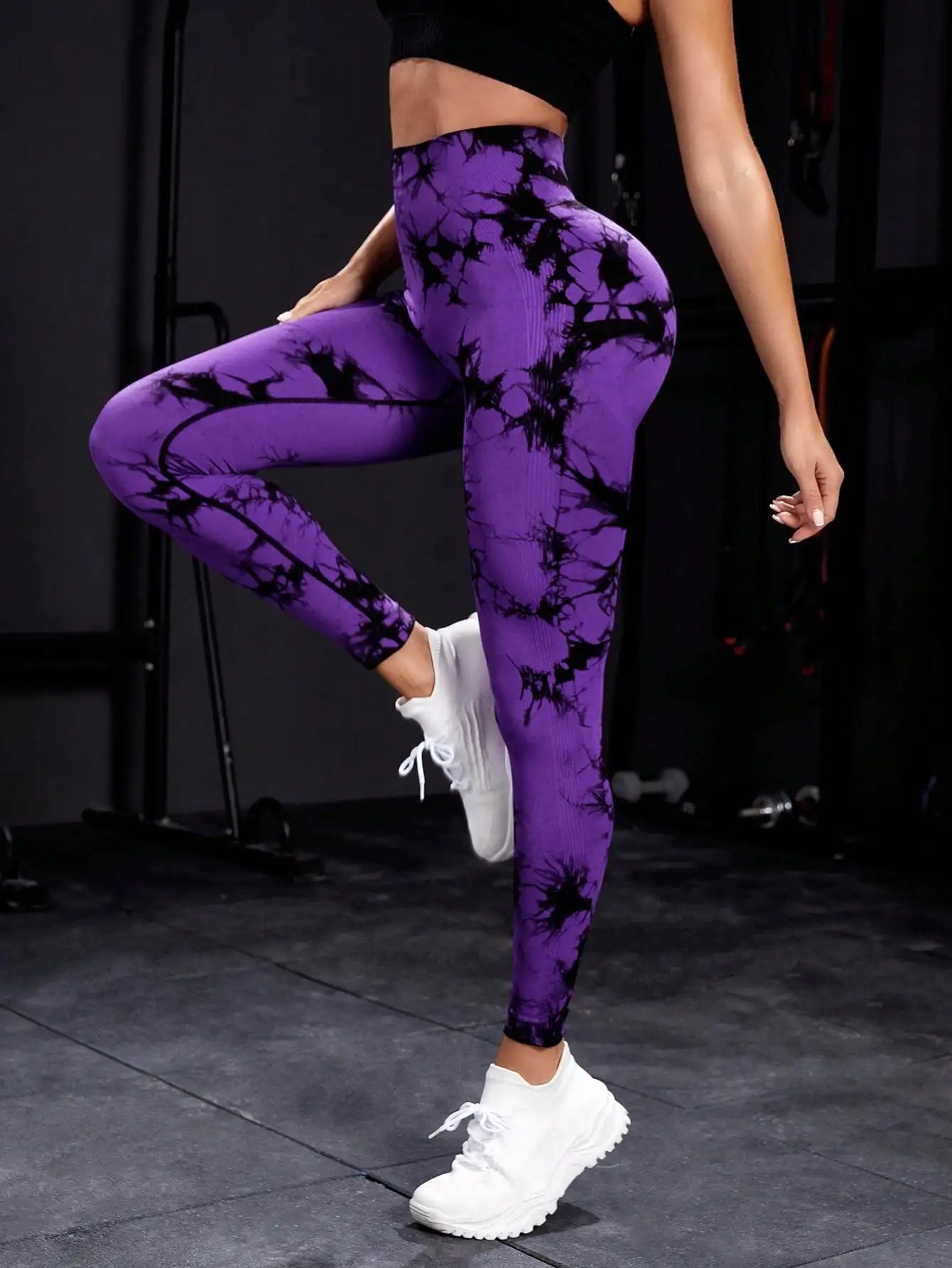 CurveLuxe™ Push-Up Leggings