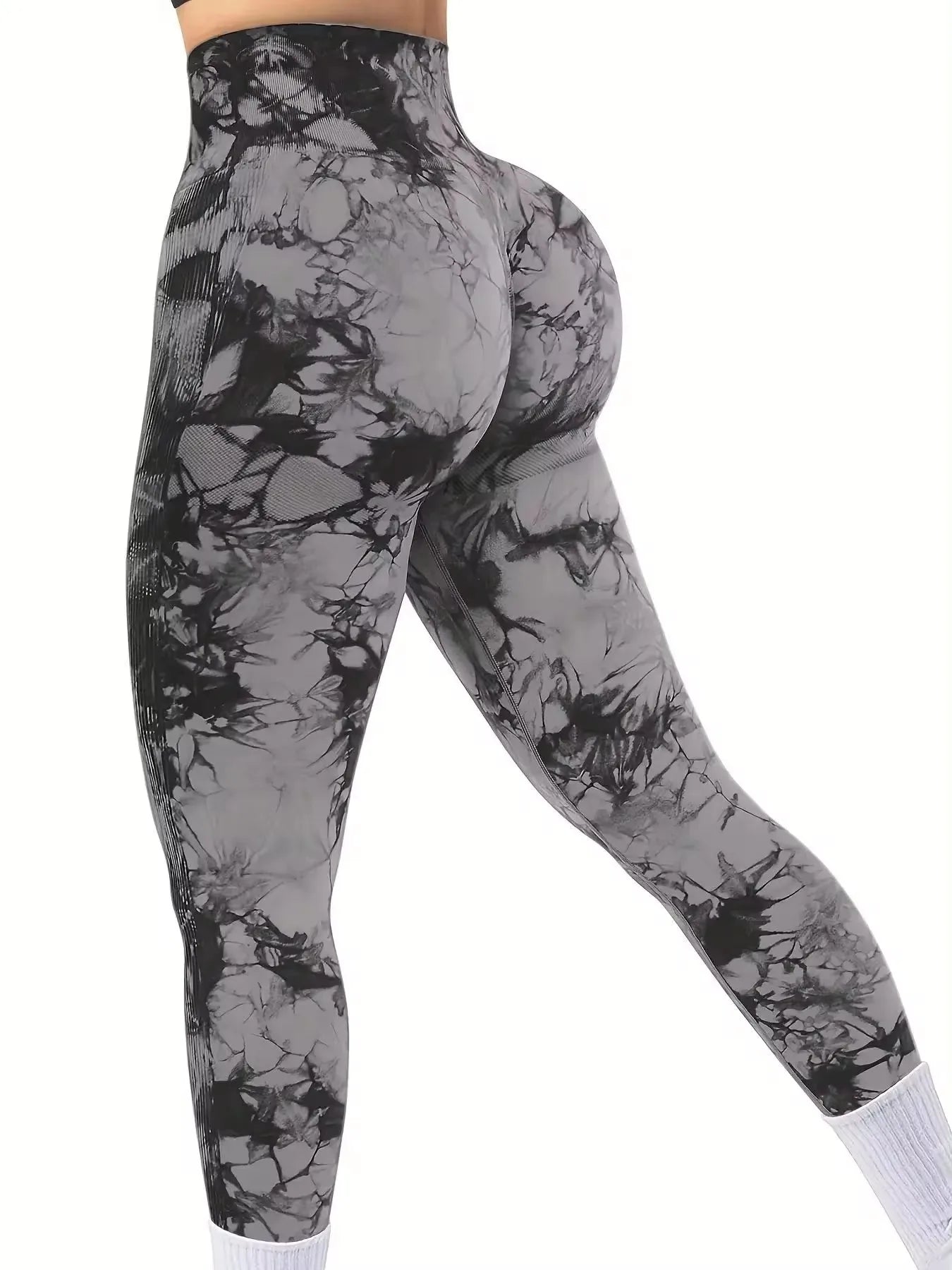 CurveLuxe™ Push-Up Leggings